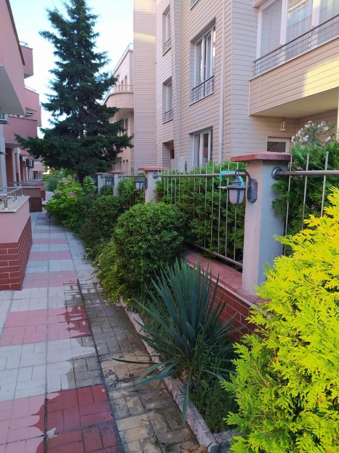 Apartment In Complex Tara 라브다 외부 사진