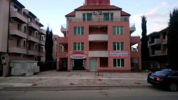 Apartment In Complex Tara 라브다 외부 사진