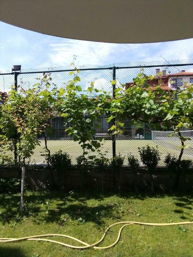 Apartment In Complex Tara 라브다 외부 사진